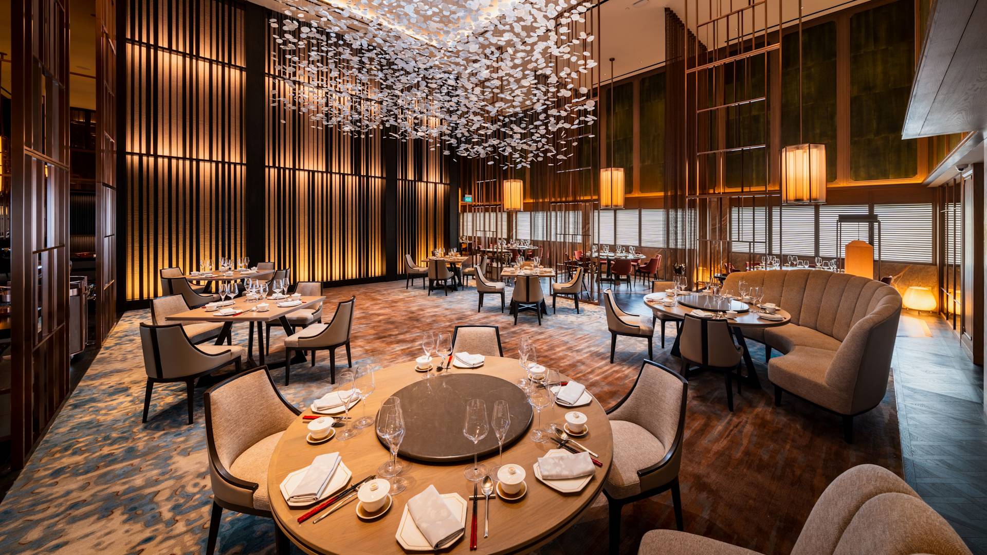 Shisen Hanten tables and chairs with overhead lighting feature