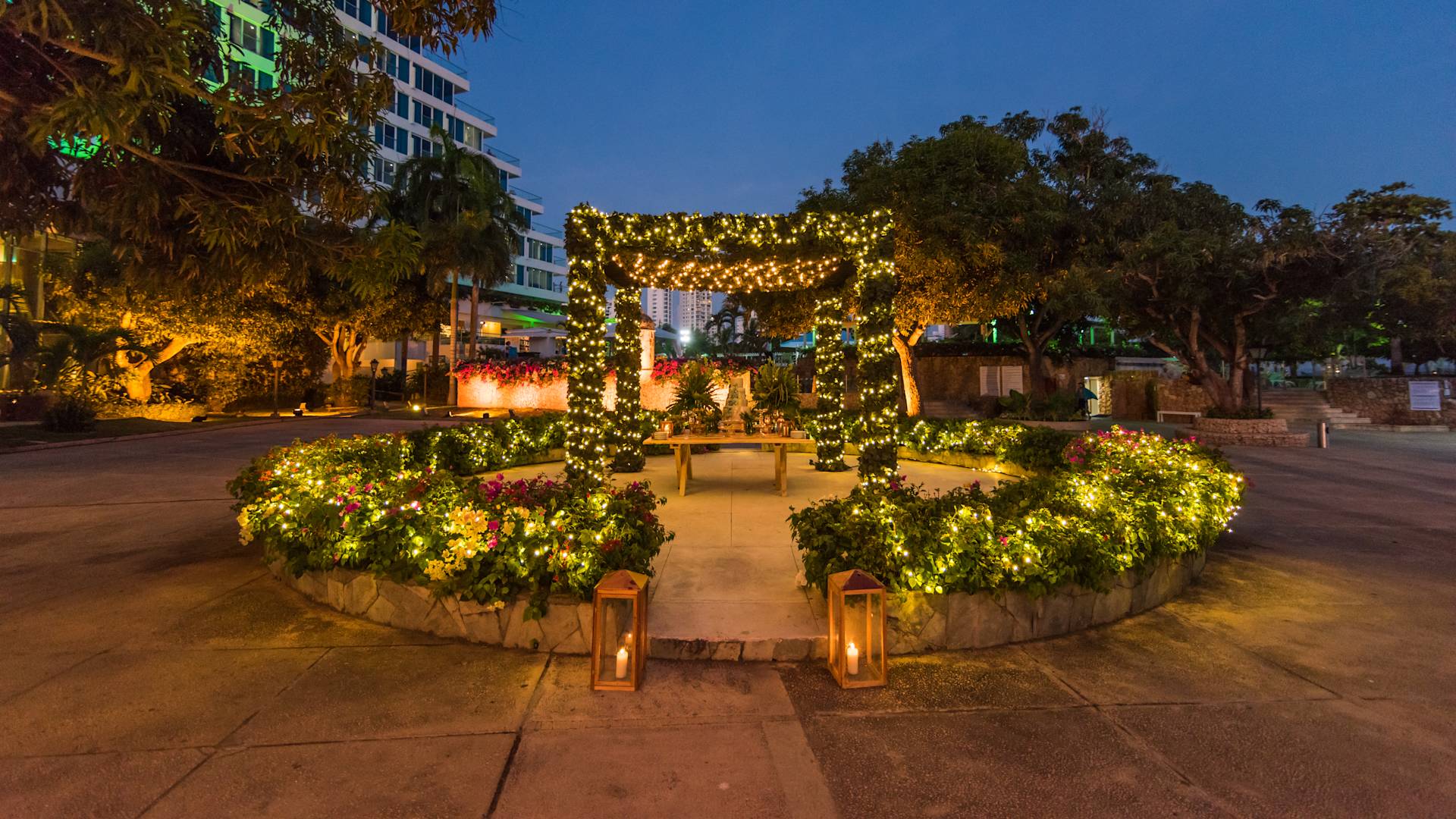 Jardines Tropicales