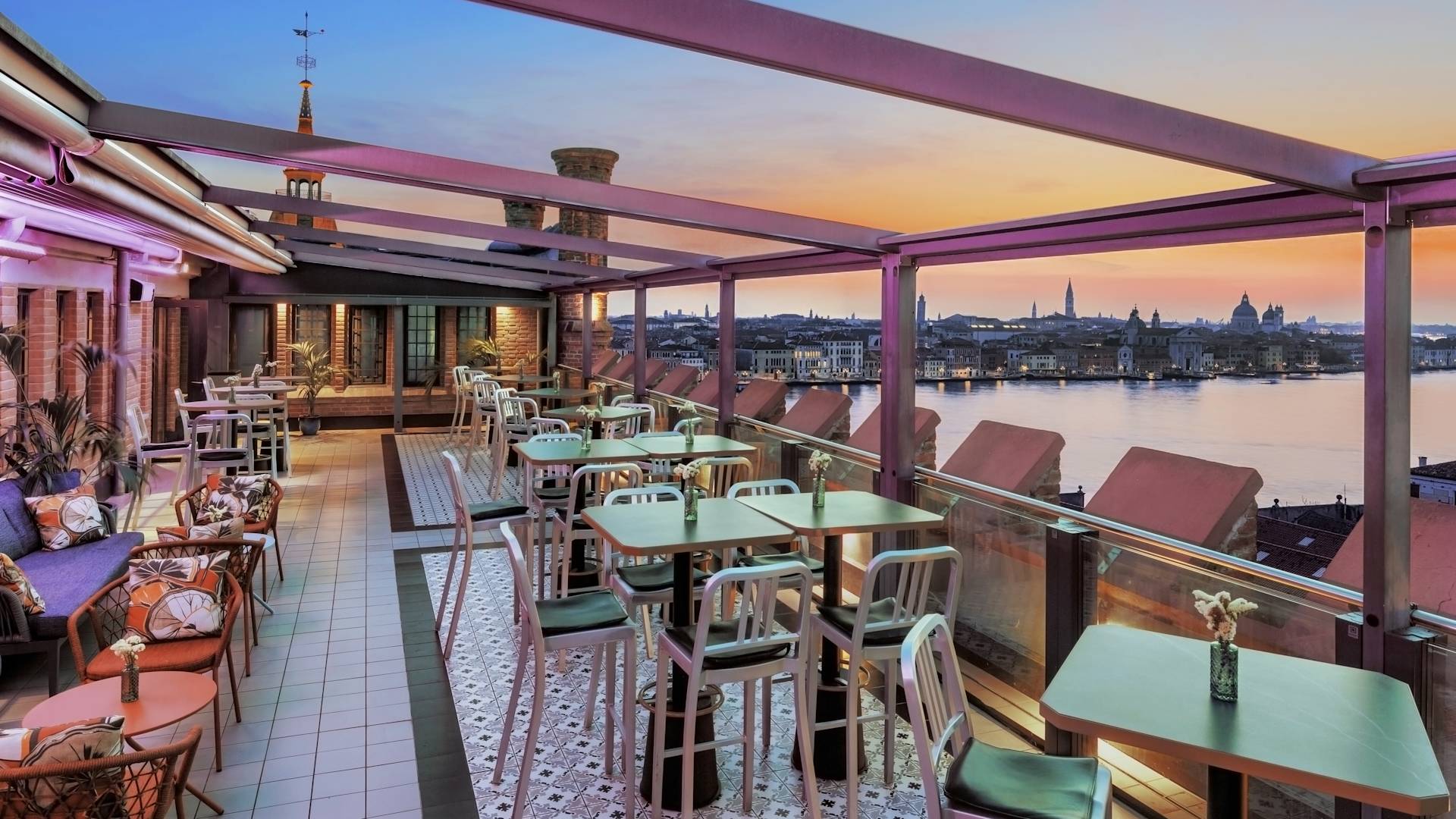 Rooftop Bar with seating and view