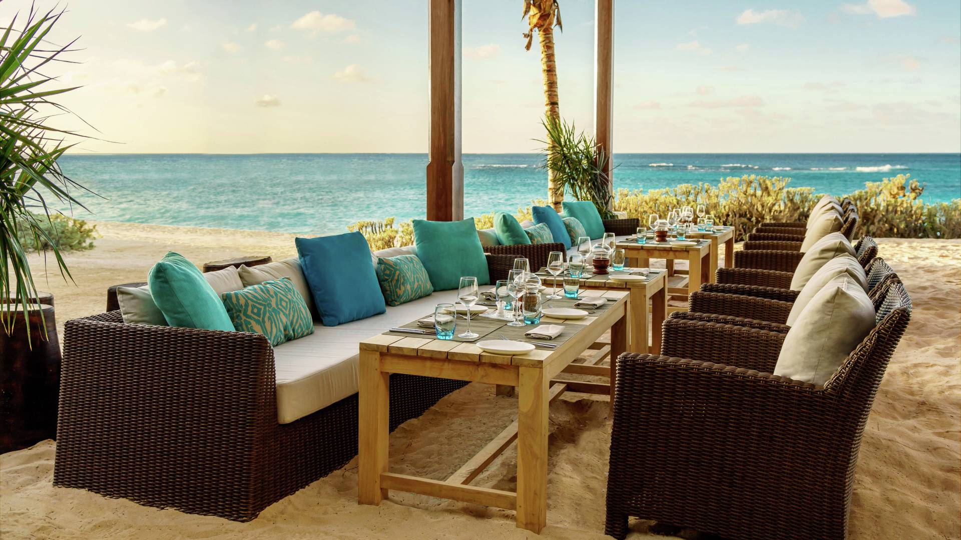 Beachfront Dining