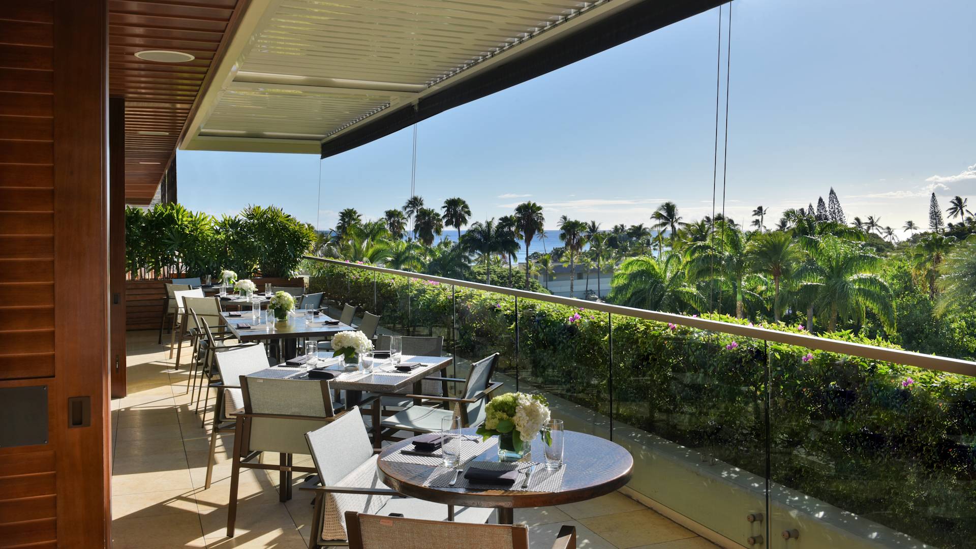 Waiolu Ocean Cuisine Outdoor seating area