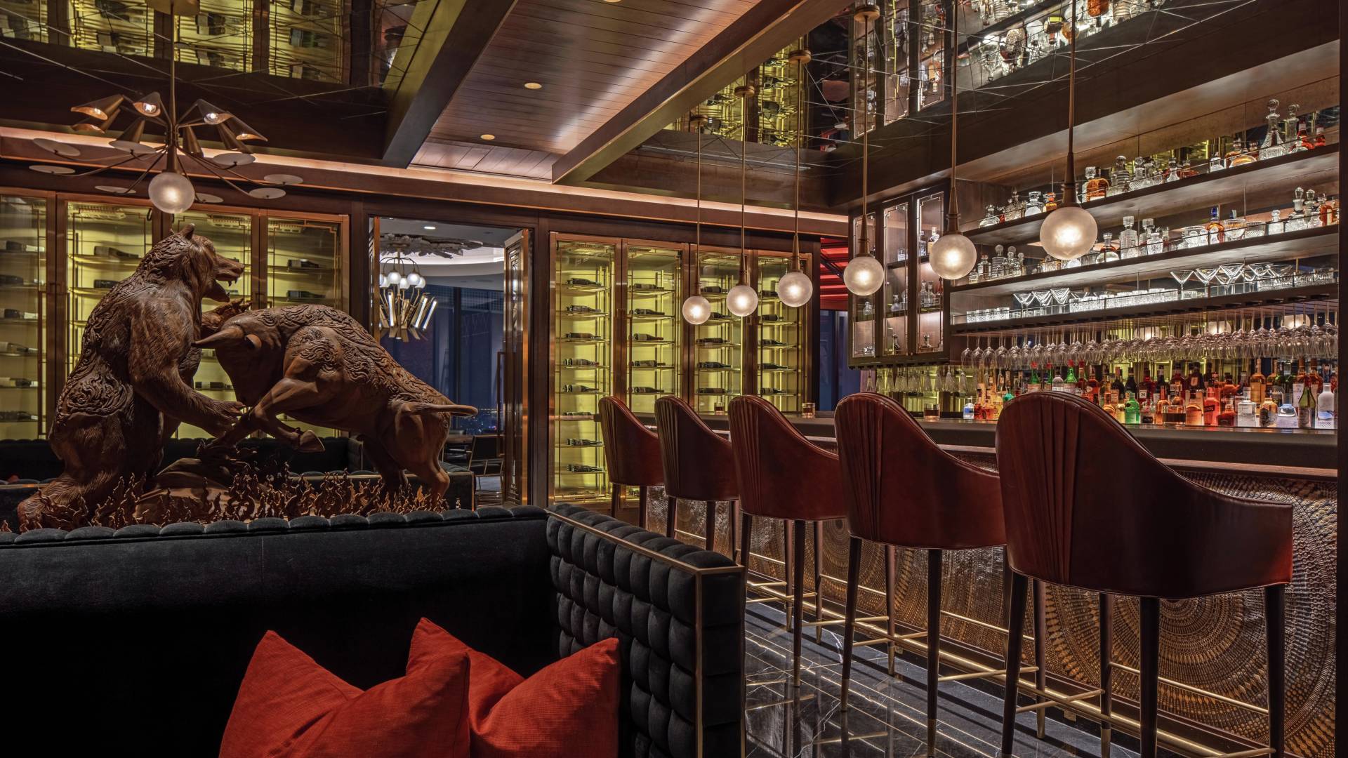 Bull and Bear Bar Area