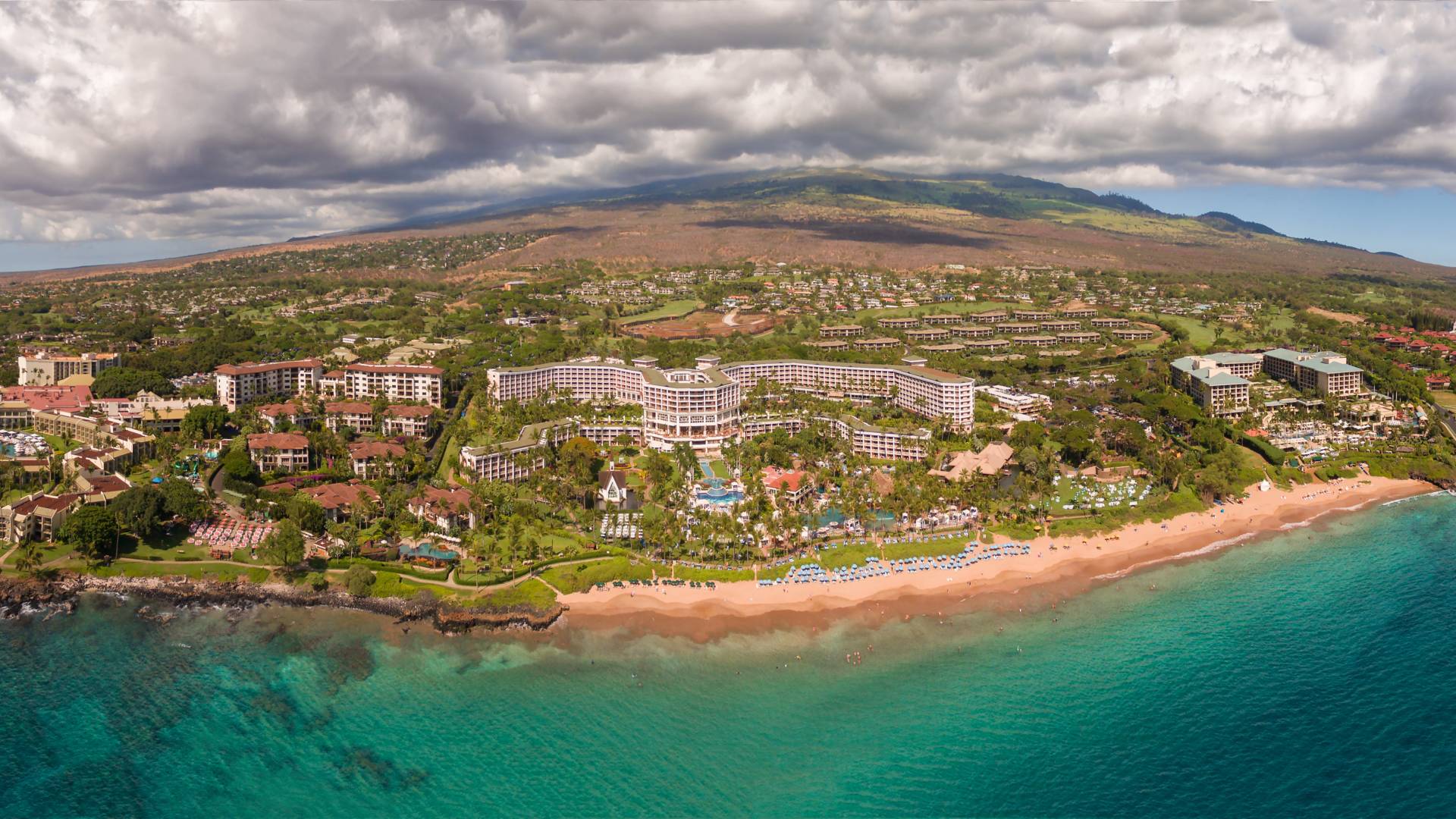Vue sur l'océan et les environs de l'hôtel