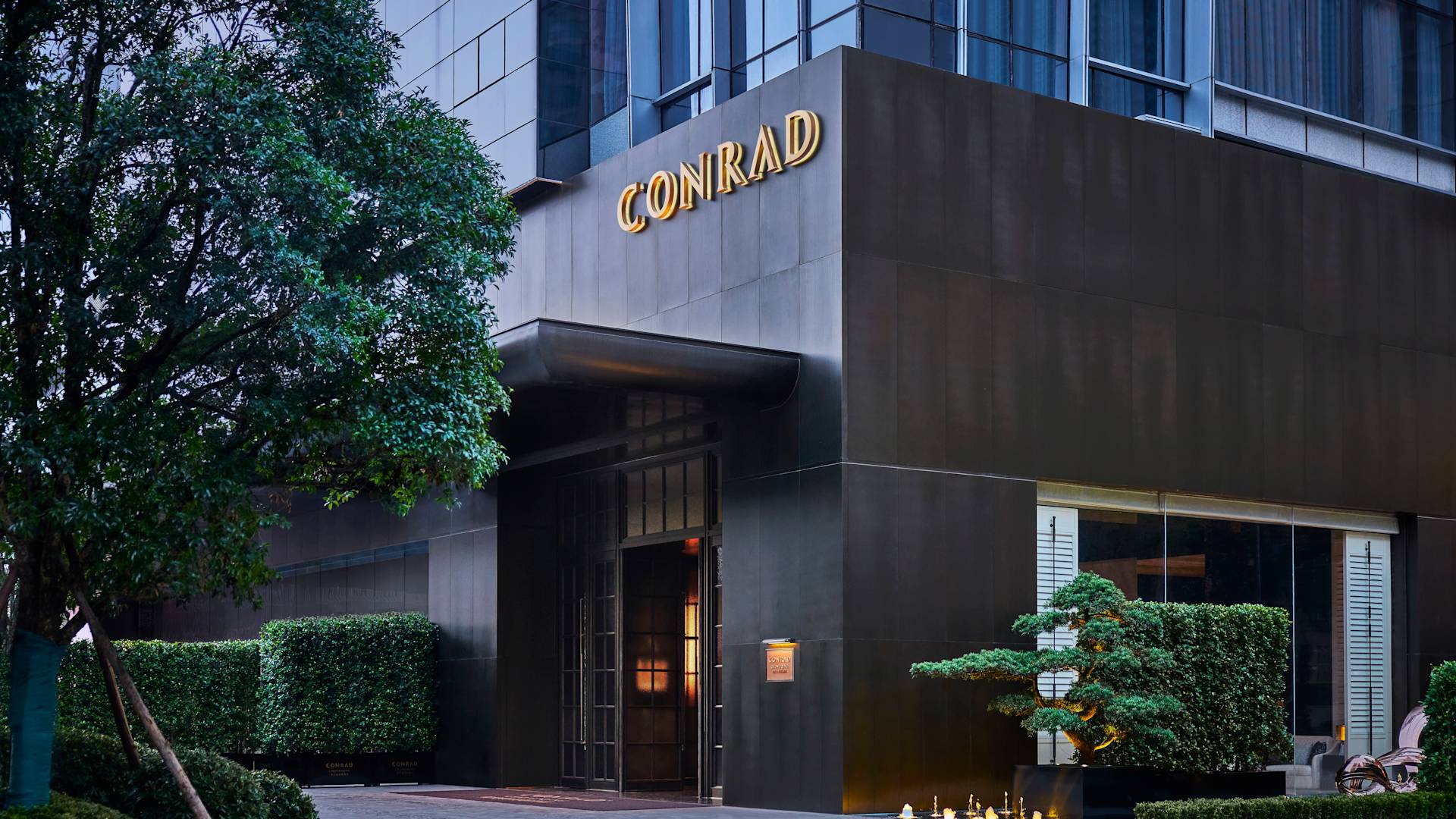 Conrad Hotel Exterior Entrance-transition