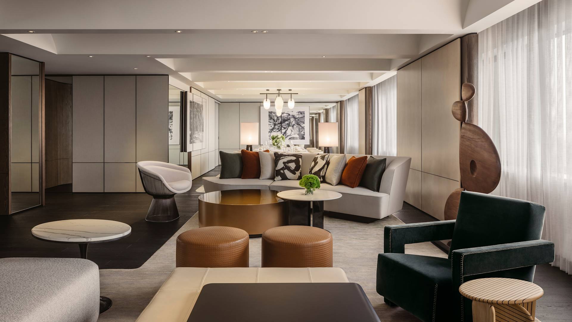 suite living area-transition