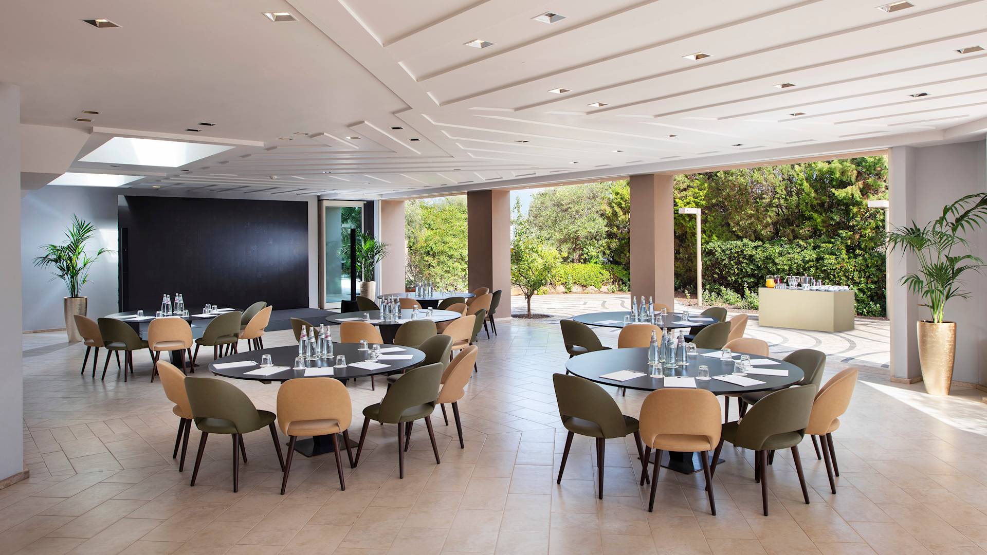 Meeting and Event Space-transition