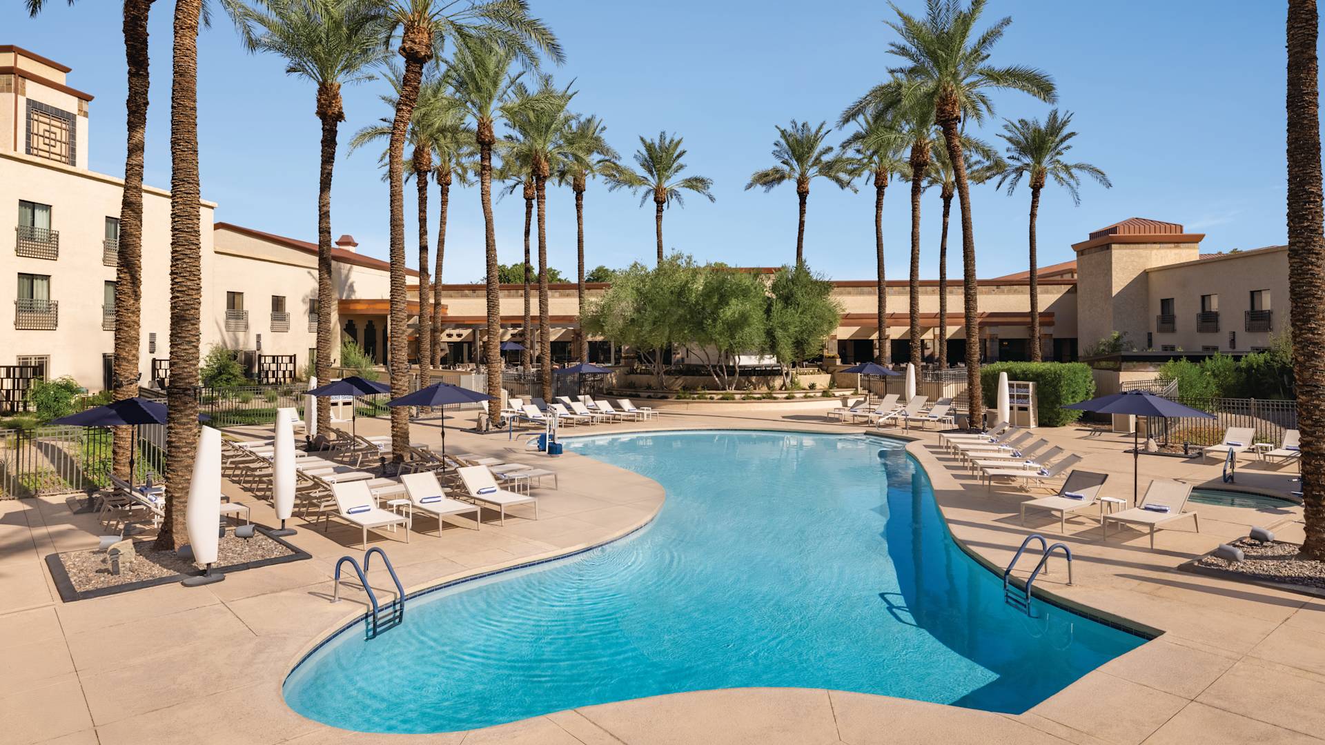 Outdoor Pool-transition
