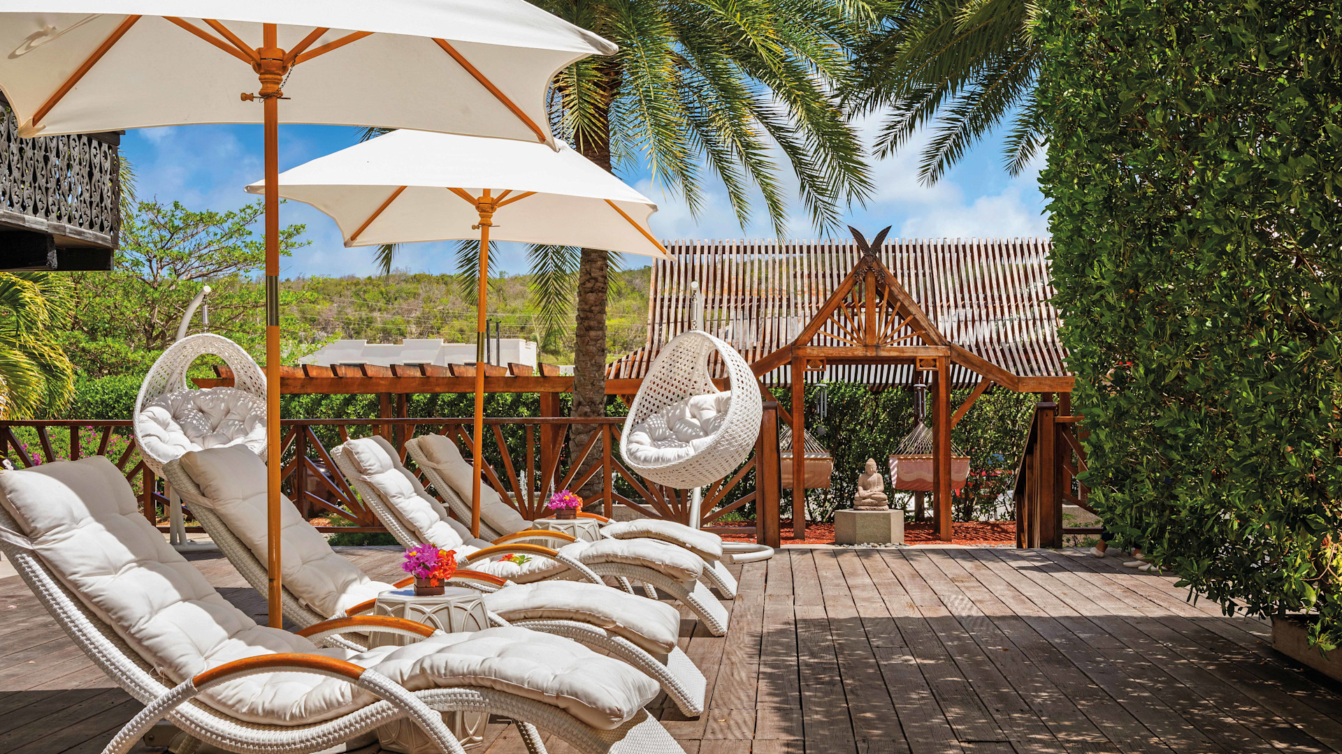 Loungers in Spa-transition