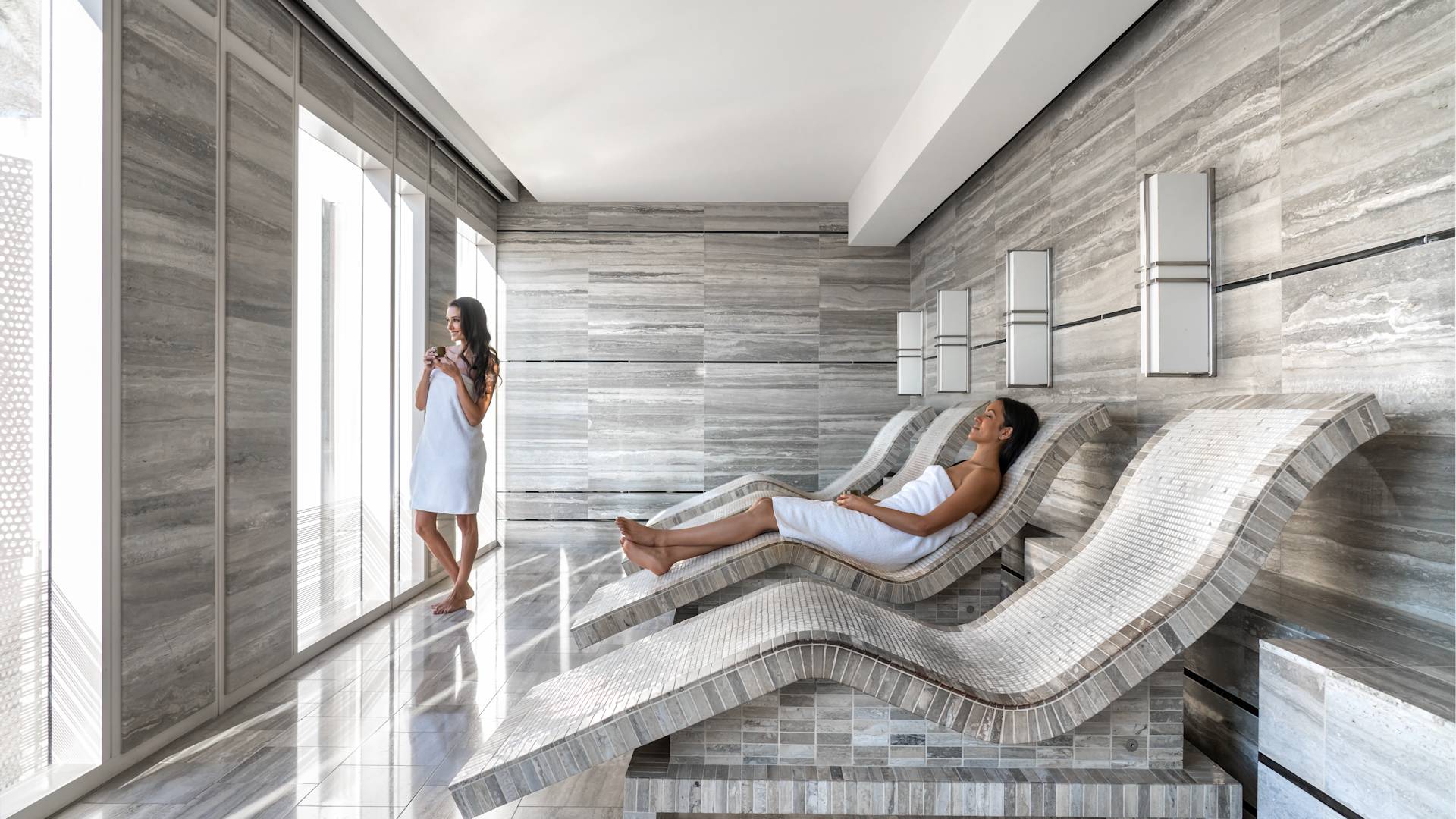 Chaises Tepidarium de l'hôtel Waldorf Astoria Spa-Transition