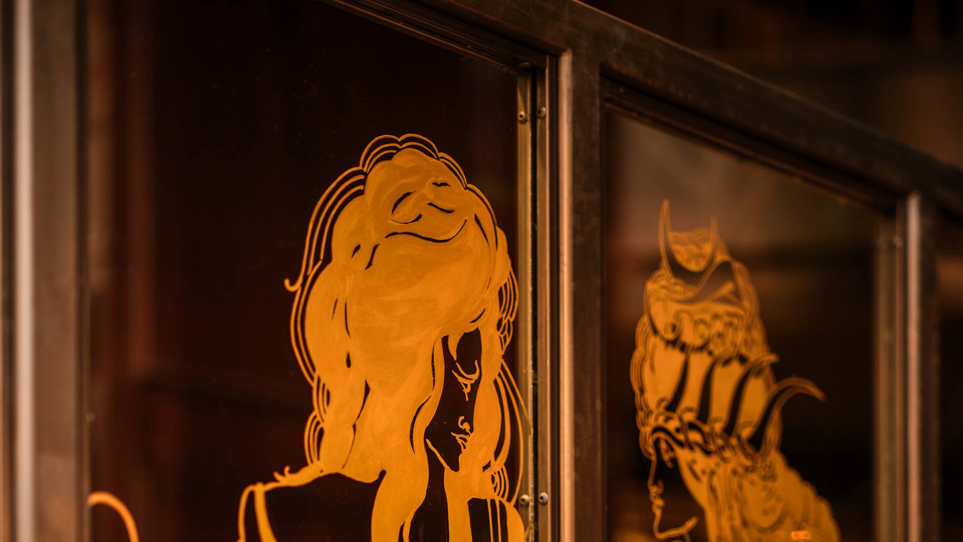 노매드 레스토랑-이전-전환