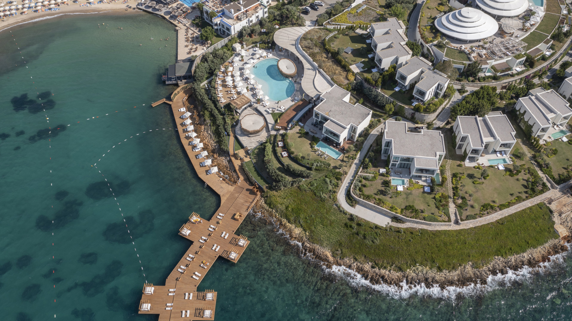 Hotel Exterior Aerial View-transition-image