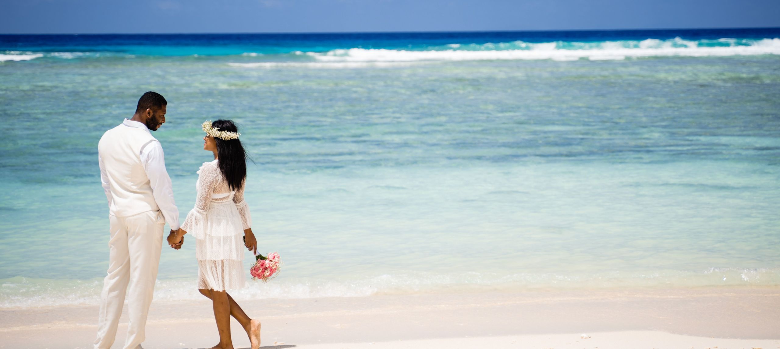 Wedding Couple at the Beach