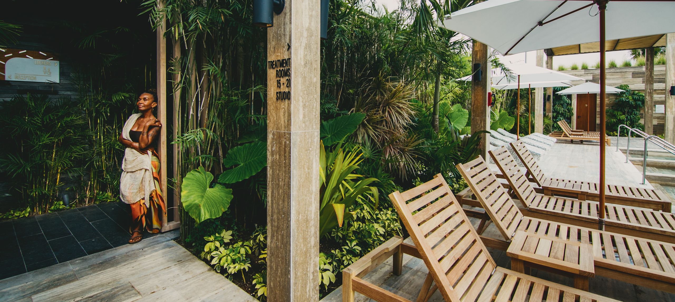 Hotel Exterior and Outdoor Lounge area
