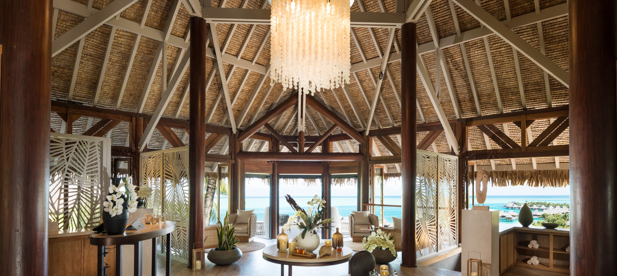 Spa reception area with view of ocean
