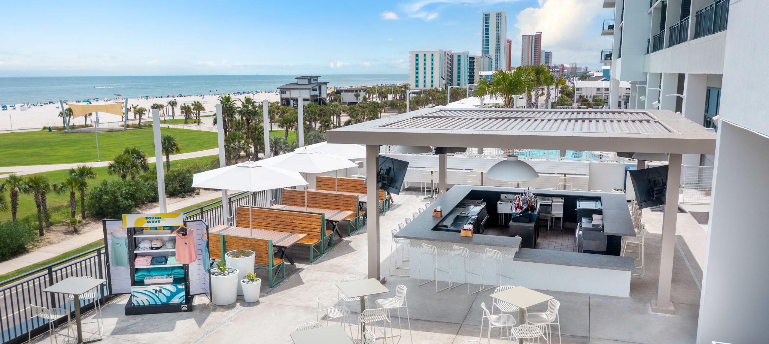 Outdoor Patio With Bar