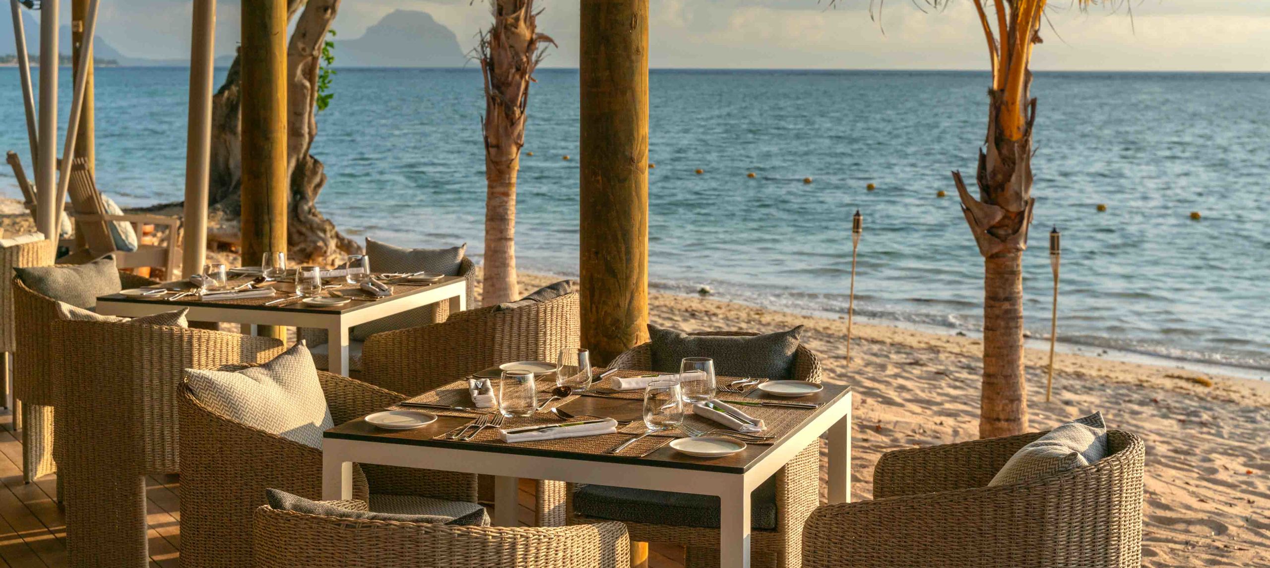 Tables au Coquillages Restaurant at the Beach