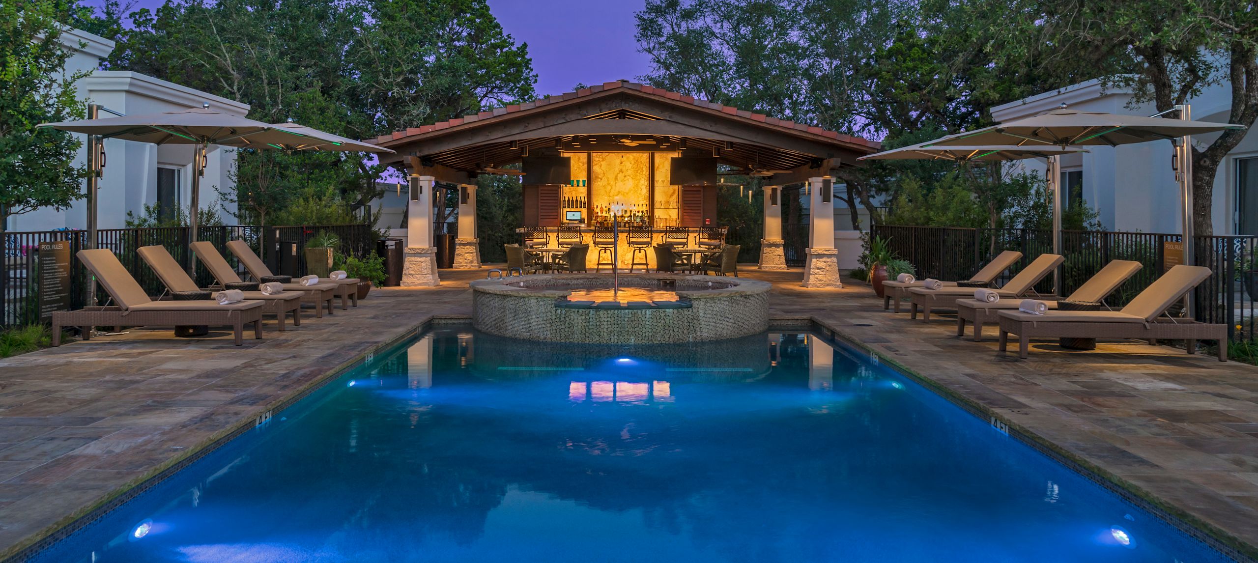 Outdoor swimming pool