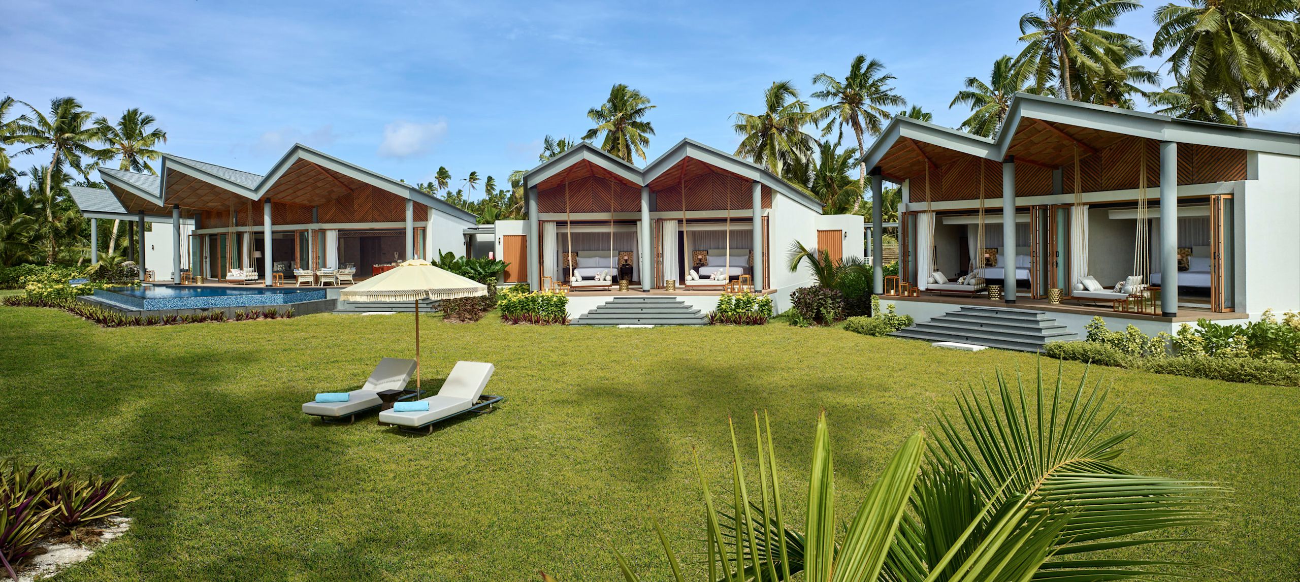 Outside View of Villa-next-transition