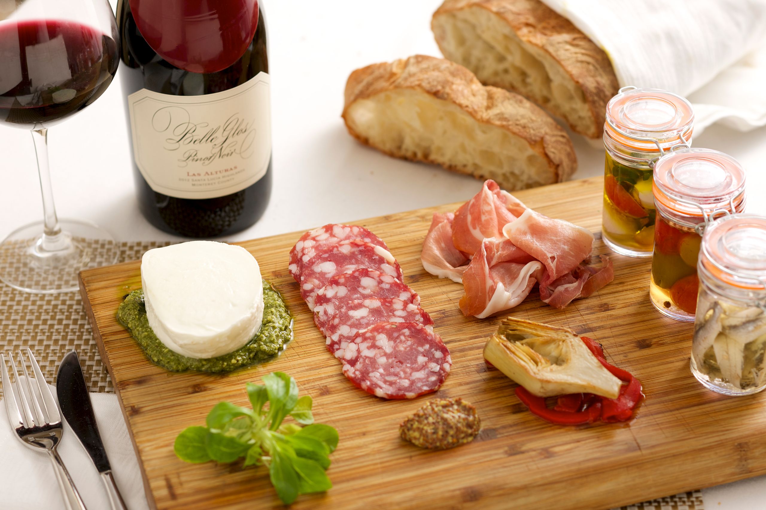 المقبلات على شاطئ هيلتون