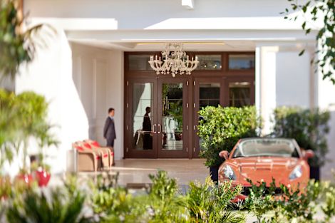Cameo Beverly Hills hotel exterior and  concierge