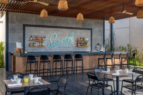 Chiringuito Seasalt Bar and Dining Areas