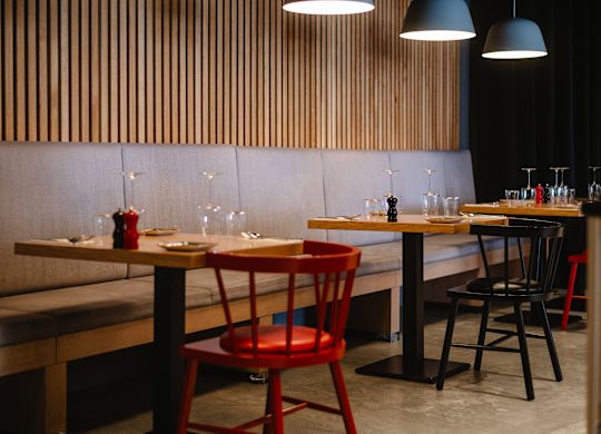 Carvv Grill and Enoteca