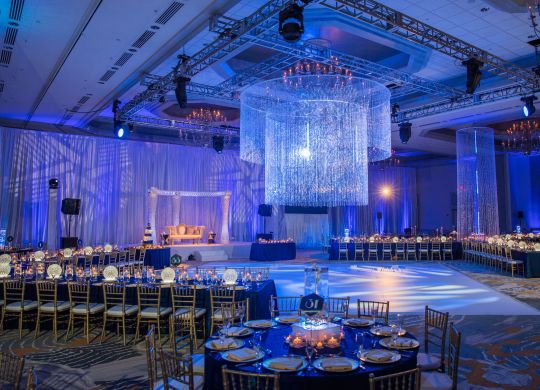 Düğün Resepsiyonu için Coquina Balo Salonu Düzeni