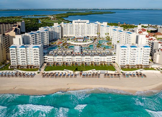 Gallery | Hilton Cancun Mar Caribe All-Inclusive Resort