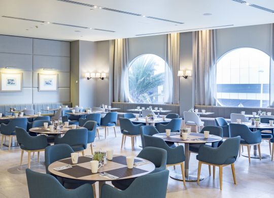 Catch Restaurant Dining Room Day