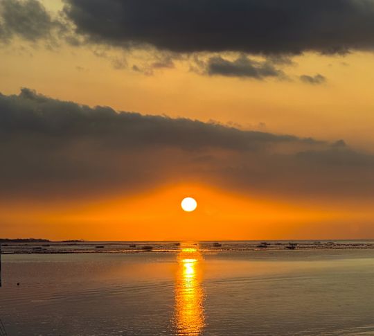 Vue sur le coucher de soleil depuis le salon C