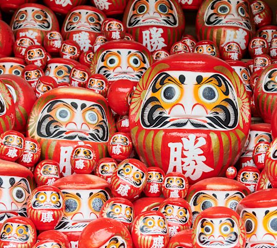 카츠오지 사원 전환의 카치다루마(수상작 다루마) 컬렉션