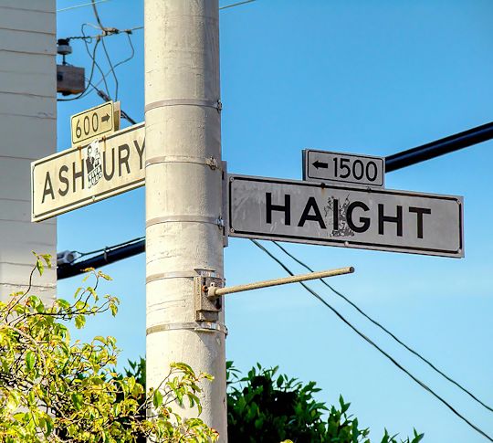 San Francisco'nun bir bölgesi olan Haight-Ashbury