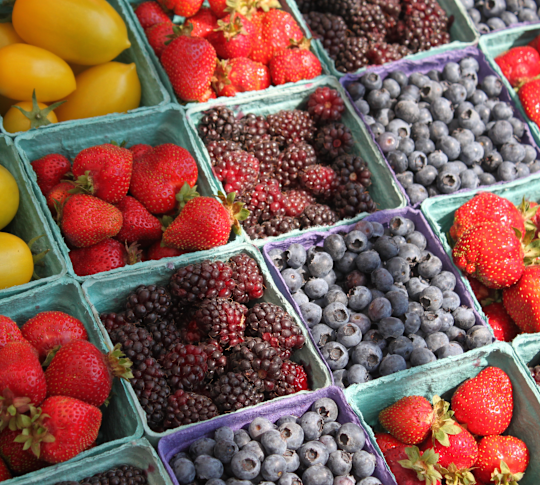 Farmers market fruit