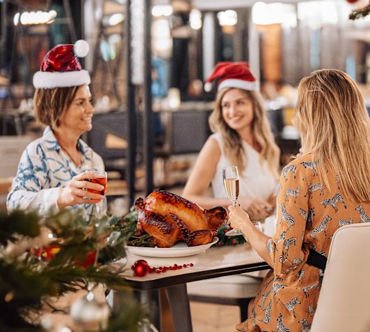 Christmas at Palm Jumeirah - people having fun celebrating