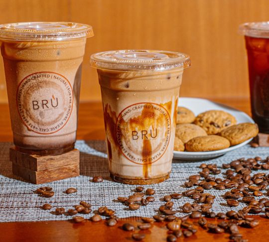 Caffè e biscotti al Bru Coffee Bar