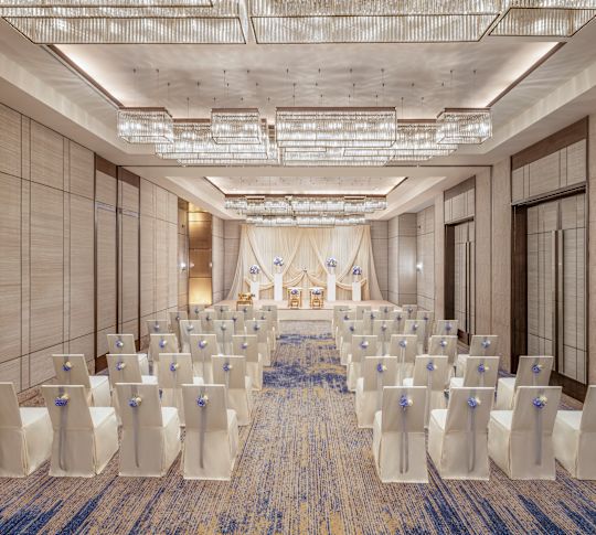 London Room, Engagement Set-Up