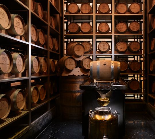 Manhattan room with barrels