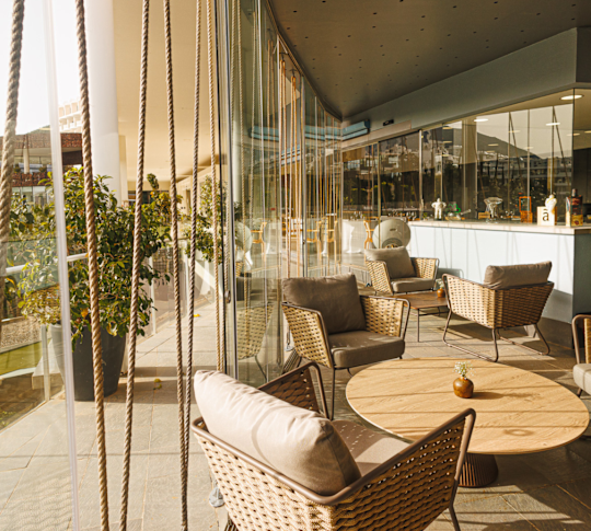 Restaurace Sollo by Diego Gallegos