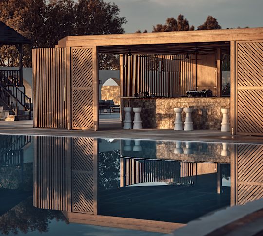 Piscine et bar de plage Mare Mare