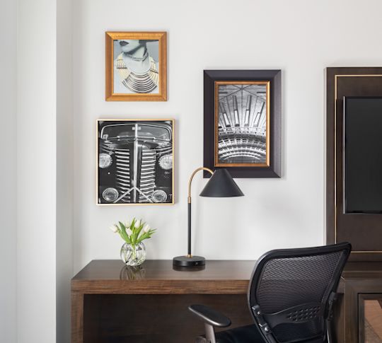 work desk and tv in guestroom