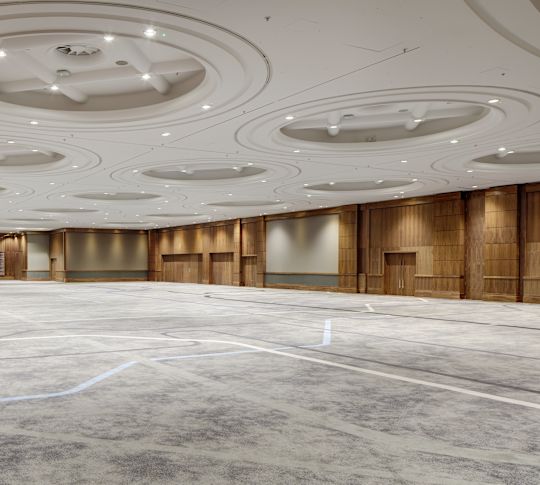 宴会場の空からの眺め - 移行