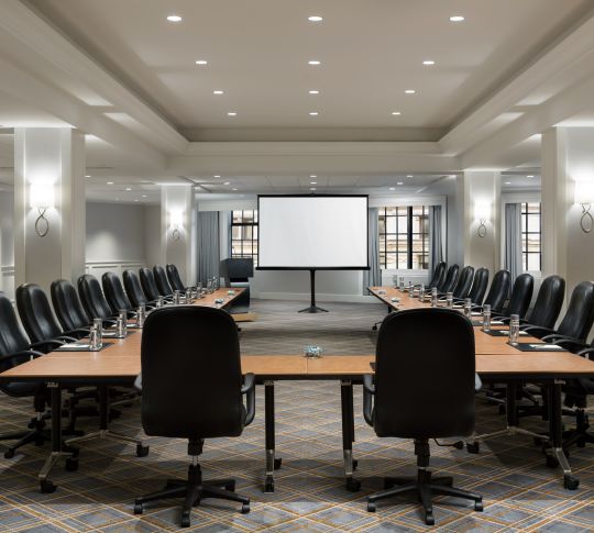 Meeting room in U-Shape layout