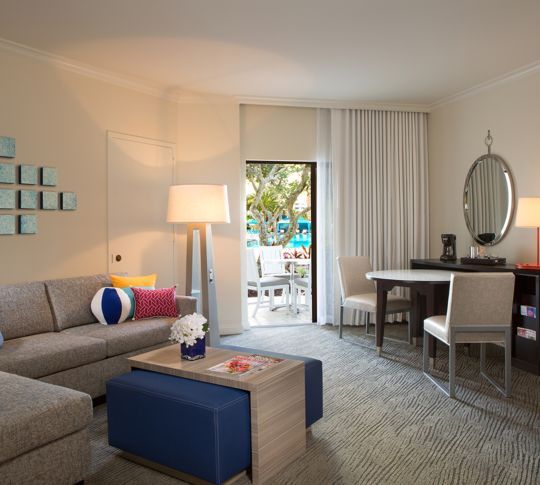 Island Suite Living Room