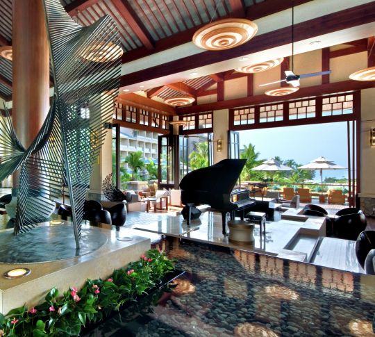 チーク・ラウンジ