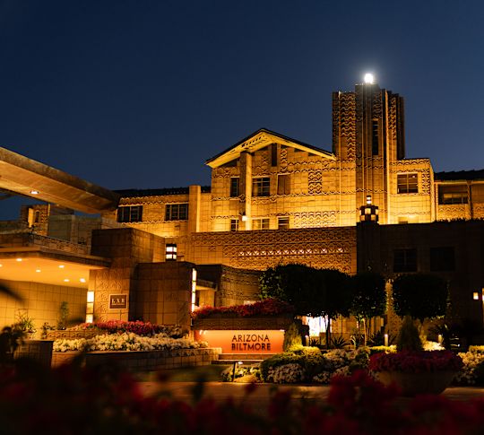 Exteriér hotelu Arizona Biltmore Hotel at Night