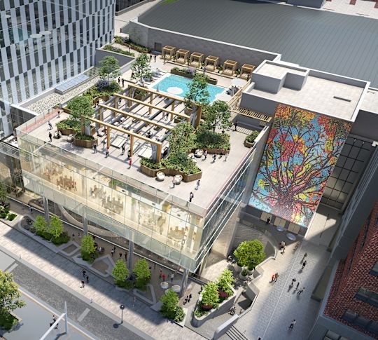 Luftaufnahme des Dachpools des Hotels