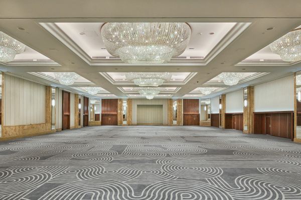 Meeting space - ballroom, empty
