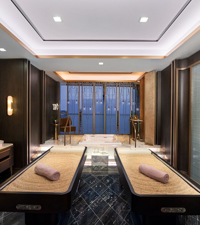 Spa VIP Couple Suite with Dual Vanity Area