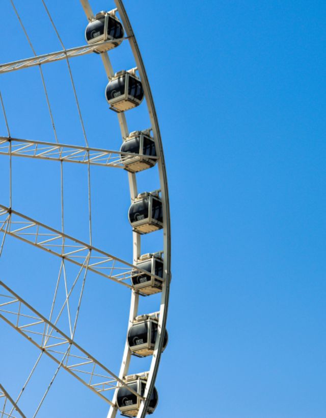 Ferris wheel shot