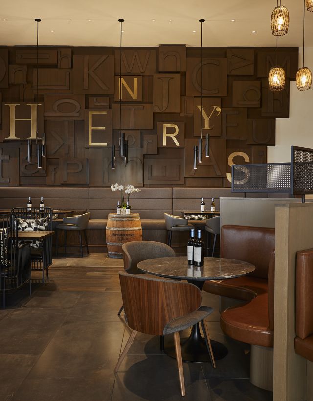 Henrys Uncorked Restaurant with seating